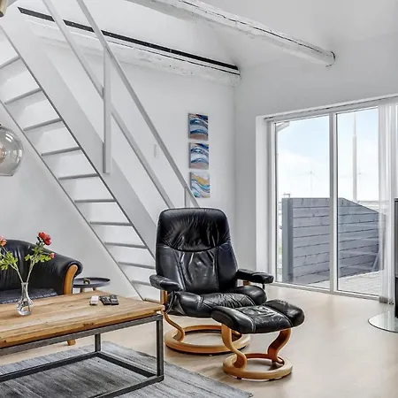 Dom wakacyjny Gorgeous In With Wifi Glesborg