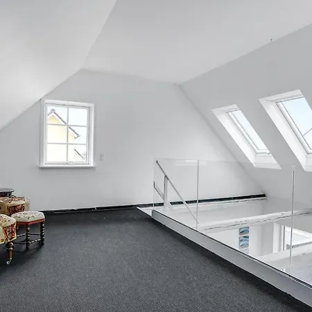 Gorgeous In With Wifi